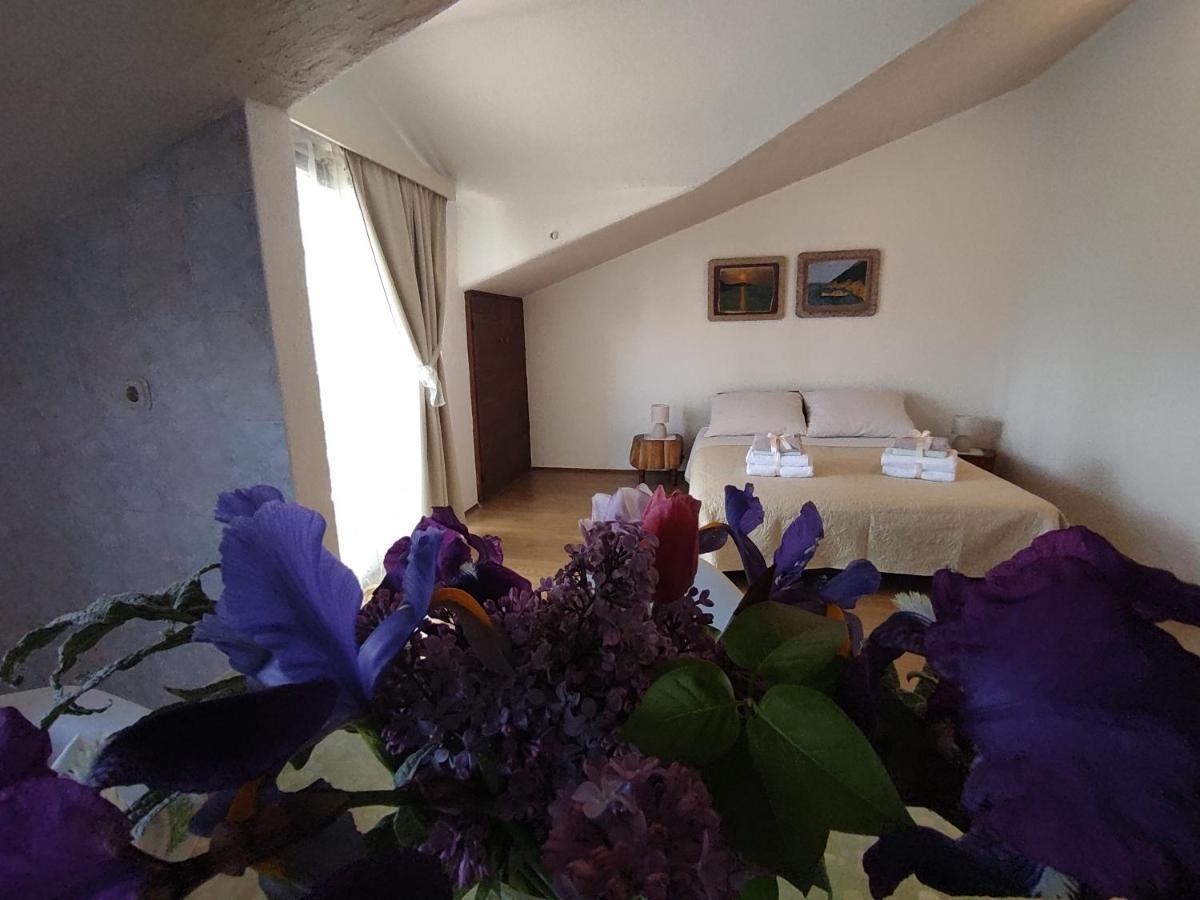 Apartmani Mlaja Трпань Экстерьер фото